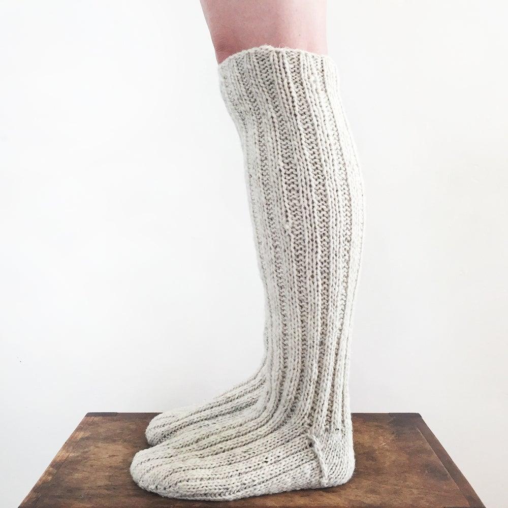Handspun merino wool knee socks w double thick soles (ivory) - Banshee - banshee