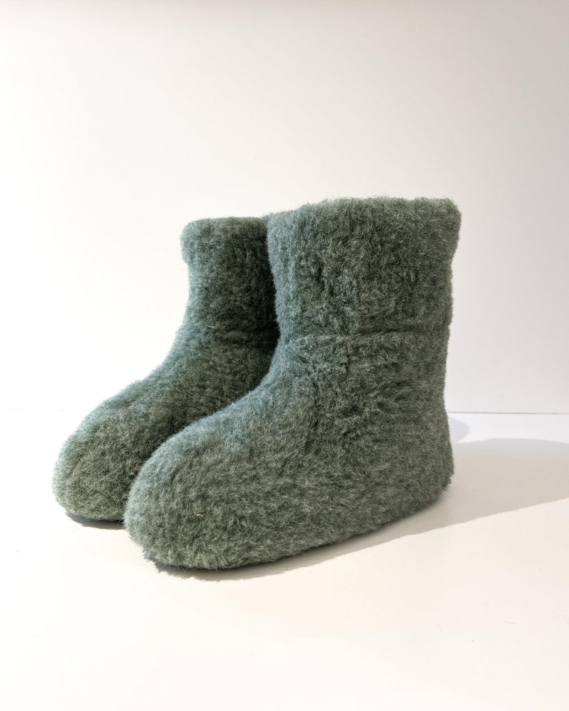 Cozy Wool Bootie Slippers - Green Heather - Banshee - Yoko Wool